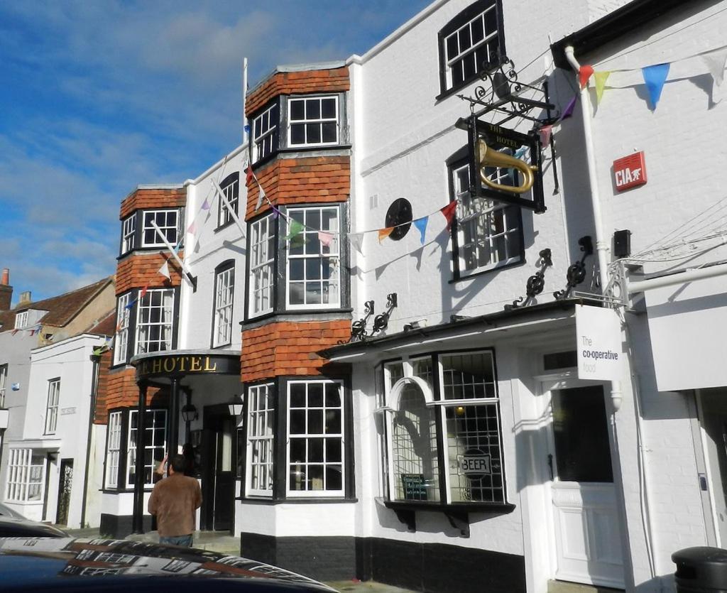 Bugle Hotel Titchfield Экстерьер фото